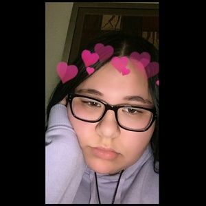 Meet your Posher, Shakyia